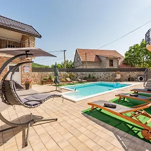 Apartman Toni, Gracac (Zadar)